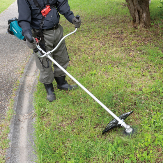 Makita DUR369AZ Coupe-herbe 36V 2x18V Li-ion (Machine seule)