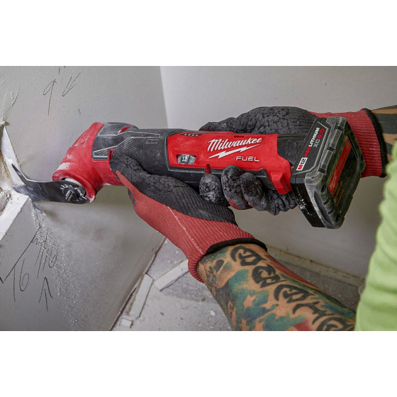 Milwaukee M12 FMT-422X Multitool Fuel 12V 1x4.0Ah 1x2.0Ah (4933472239)