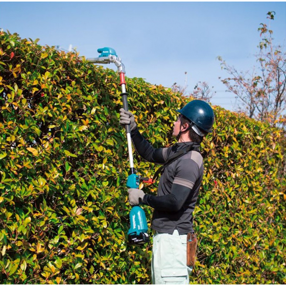 Makita DUN500WZ Taille-Haie 50cm sur perche articulé sans fil 18V Li-ion (Machine Seul)