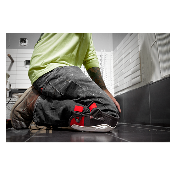 Milwaukee Genouillères non-marquantes (4932478139)