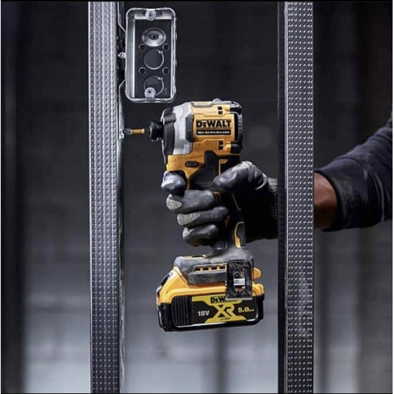 DeWalt DCF850NT-XJ Visseuse à chocs 3 Vitesses 18V 208Nm XR (Machine Seule avec Coffret T-STAK)