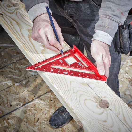 Milwaukee Équerres de charpentier métrique (4932472124) Milwaukee Équerres de charpentier métrique (4932472124)