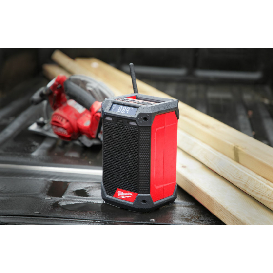Milwaukee M12 RCDAB+-0 Radio, chargeur de chantier 12V avec tuner DAB+/FM/AM (4933472114)
