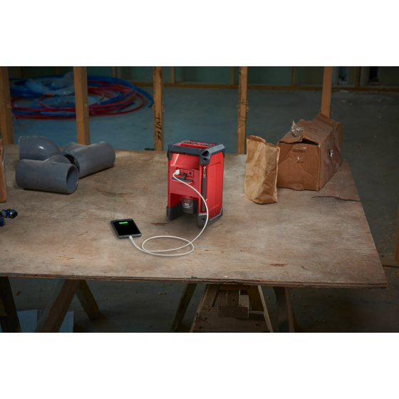 Milwaukee M12 RCDAB+-0 Radio, chargeur de chantier 12V avec tuner DAB+/FM/AM (4933472114)
