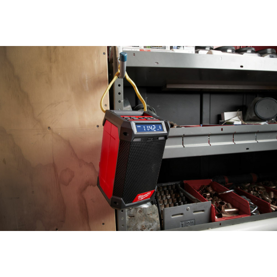 Milwaukee M12 RCDAB+-0 Radio, chargeur de chantier 12V avec tuner DAB+/FM/AM (4933472114)