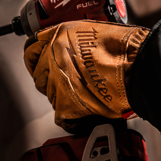 Milwaukee Gants en cuir compatible écran tactile Milwaukee Gants en cuir compatible écran tactile