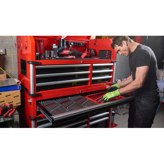 Milwaukee Coffre supérieur pour servante haute capacité 117cm STC46-1 (4932478854) Milwaukee Coffre supérieur pour servante haute capacité 117cm STC46-1 (4932478854)