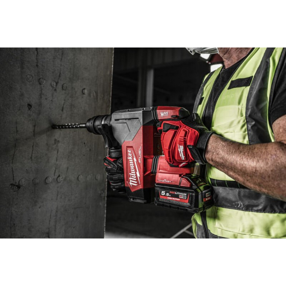Milwaukee M18 ONEFHPX-552X Perforateur, burineur SDS+ 32mm FUEL 18V 5.0J 2x5.5Ah avec mandrin FIXTEC (4933478496) Milwaukee M18 ONEFHPX-552X Perforateur, burineur SDS+ 32mm FUEL 18V 5.0J 2x5.5Ah avec mandrin FIXTEC (4933478496)