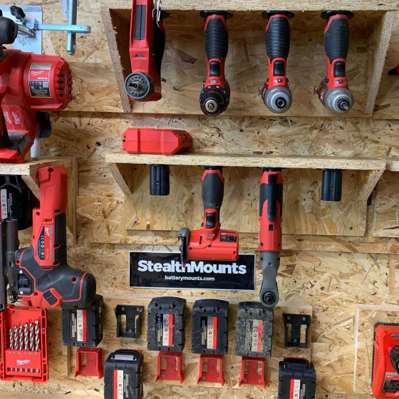 StealthMounts Supports de machines Milwaukee 12v 3-pack NOIR TM-MW12-BLK-3 StealthMounts Supports de machines Milwaukee 12v 3-pack NOIR TM-MW12-BLK-3