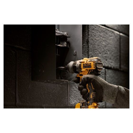 Dewalt DCD703L2T-QW Perceuse, Visseuse compacte multi-têtes 5 en 1 12V XR Brushless 2x3.0Ah