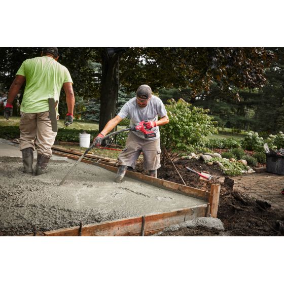 Milwaukee M18 FCVN12-0 Vibreur à béton sans fil 18V avec aiguille vibrante 1.2ml (4933479596)