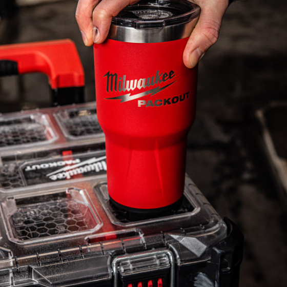 Milwaukee Mug isotherme Packout 887ml (4932479075) Milwaukee Mug isotherme Packout 887ml (4932479075)