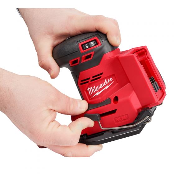 Milwaukee M18 BQSS-0 Ponceuse vibrante 18V 1/4" boite carton (4933479966) Milwaukee M18 BQSS-0 Ponceuse vibrante 18V 1/4" boite carton (4933479966)