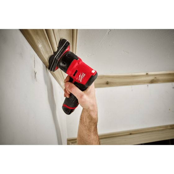 Milwaukee M12 FDSS-422X Ponceuse vibrante delta 12V 1x4.0Ah & 1x2.0Ah FUEL (4933479681)