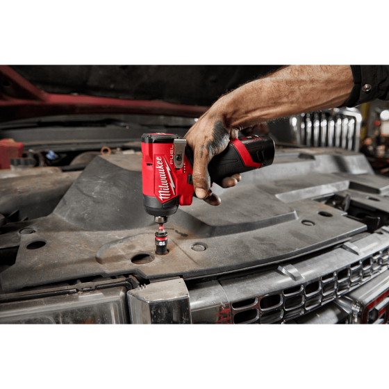 Milwaukee M12 FID2-0 Visseuse à choc 12V FUEL machine seule (4933479876)