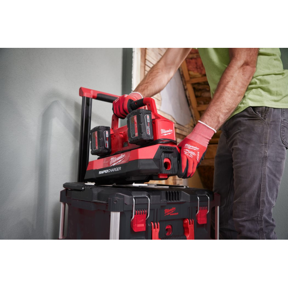 Milwaukee M18 PC6 Chargeur rapide 6 Batteries 18V Packout (4932480162) Milwaukee M18 PC6 Chargeur rapide 6 Batteries 18V Packout (4932480162)