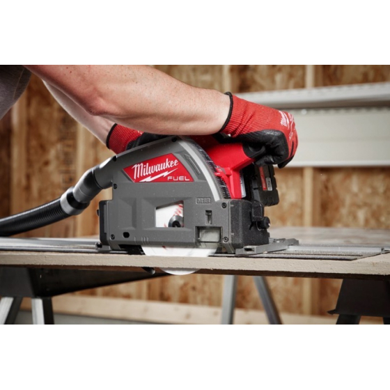 Milwaukee M18 FPS55-0P Scie circulaire plongeant 18V Fuel ø165mm PACKOUT (4933478777) Milwaukee M18 FPS55-0P Scie circulaire plongeant 18V Fuel ø165mm PACKOUT (4933478777)
