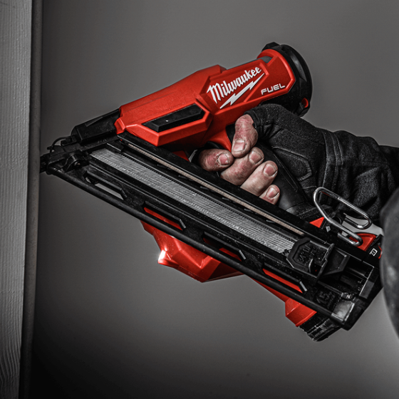 Milwaukee M18 FN15GA-0X Cloueur de finition 15 GA 1,8mm 32-63mm FUEL (4933478091)