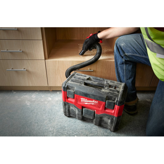Milwaukee M18 VC2-0 Aspirateur eau & poussière 18V (4933464029)