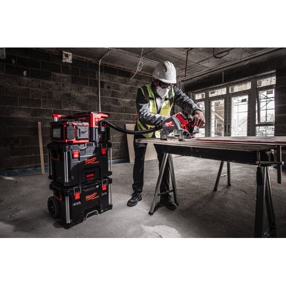 Milwaukee M18 FPS55-0P Scie circulaire plongeante 18V Fuel ø165mm PACKOUT XL (4933478777) Milwaukee M18 FPS55-0P Scie circulaire plongeante 18V Fuel ø165mm PACKOUT XL (4933478777)