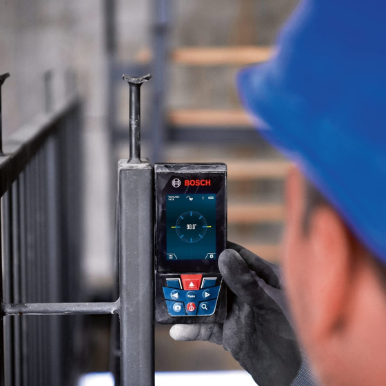 Bosch GLM 150-27 C Professional Télémètre laser 150m bluetooth avec batterie Li-ion (0601072Z00)