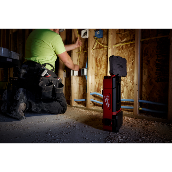 Milwaukee M12 POAL-0 Eclairage de zone 12V PACKOUT 1200 Lumens (4933480473)
