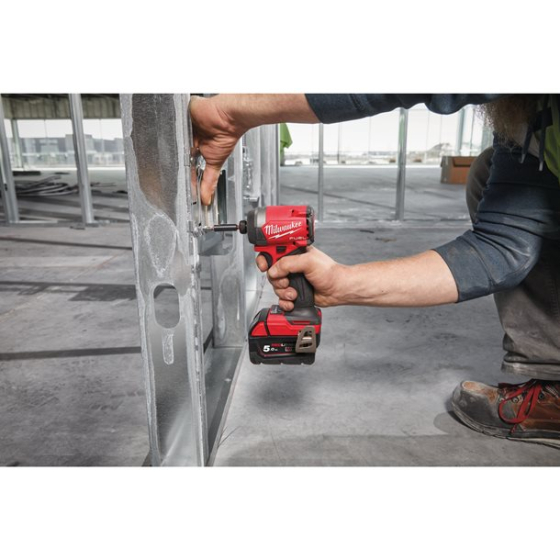 Milwaukee M18 FID3-0 Visseuse à choc 18V 226Nm FUEL (machine seule) Milwaukee M18 FID3-0 Visseuse à choc 18V 226Nm FUEL (machine seule)