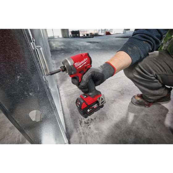 Milwaukee M18 FID3-0 Visseuse à choc 18V 226Nm FUEL (machine seule) Milwaukee M18 FID3-0 Visseuse à choc 18V 226Nm FUEL (machine seule)