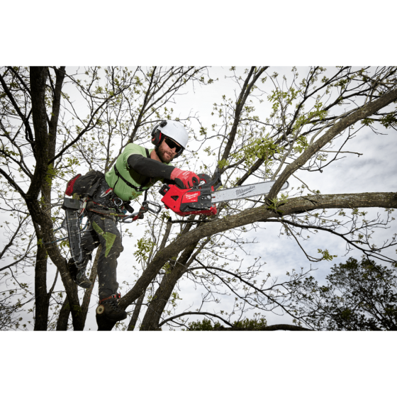 Milwaukee M18 FTHCHS35-0 Tronçonneuse d'élagage 18V Fuel 35cm (4933479588) Milwaukee M18 FTHCHS35-0 Tronçonneuse d'élagage 18V Fuel 35cm (4933479588)