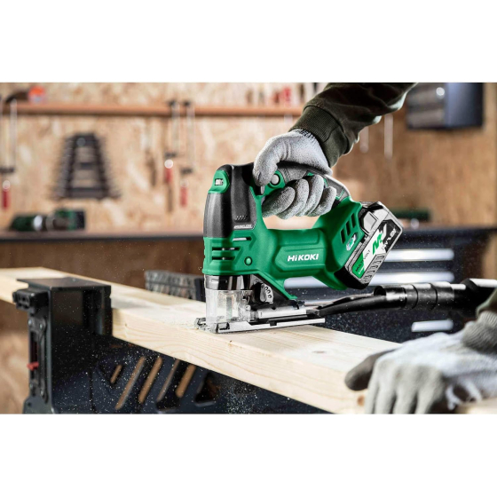 Hikoki CJ36DAW2Z Scie sauteuse pendulaire 160mm MultiVolt 36V Brushless avec coffret HSC Hikoki CJ36DAW2Z Scie sauteuse pendulaire 160mm MultiVolt 36V Brushless avec coffret HSC