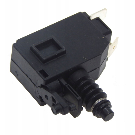 Makita Intérrupteur C3JW-6B-P pour DCU180, DCU353, DCU355, DUH501, DUH601, DUH751 (650781-2) Makita Intérrupteur C3JW-6B-P pour DCU180, DCU353, DCU355, DUH501, DUH601, DUH751 (650781-2)