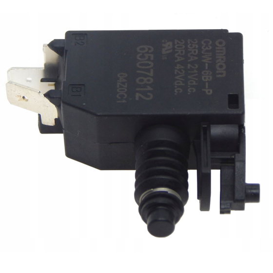 Makita Intérrupteur C3JW-6B-P pour DCU180, DCU353, DCU355, DUH501, DUH601, DUH751 (650781-2) Makita Intérrupteur C3JW-6B-P pour DCU180, DCU353, DCU355, DUH501, DUH601, DUH751 (650781-2)