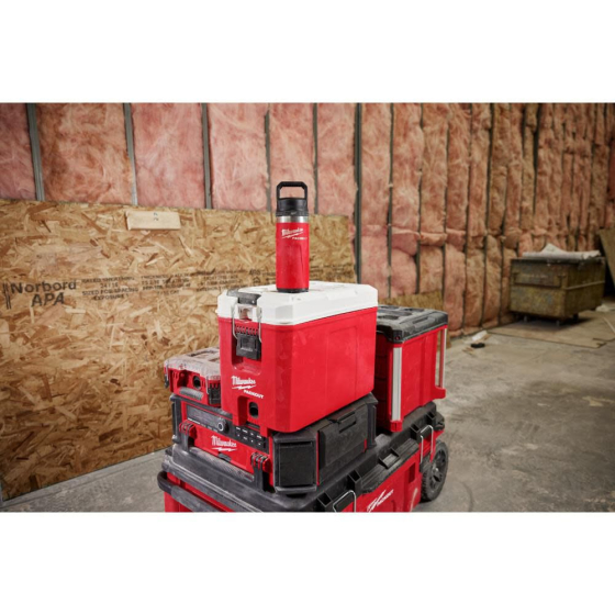 Milwaukee Gourde isotherme Packout 710ml Rouge (4932493465) Milwaukee Gourde isotherme Packout 710ml Rouge (4932493465)