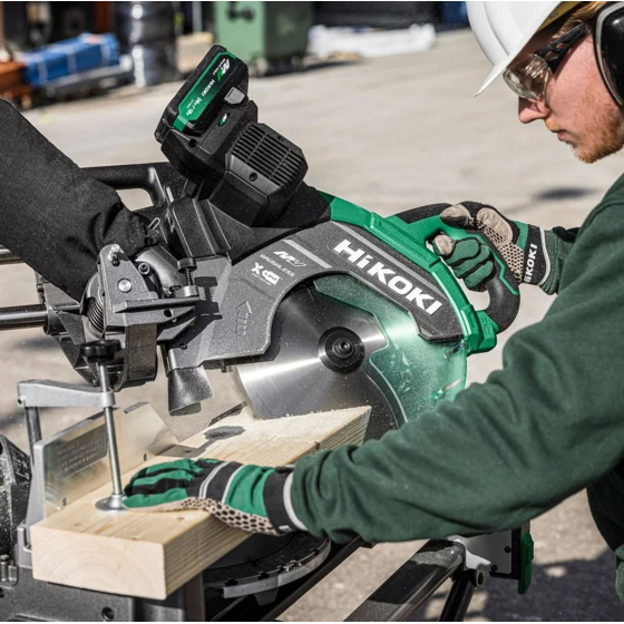 Hikoki C3612DRAWVZ Scie radial à onglet sans fil 36V ø305mm 2x2.5Ah (Machine seule)