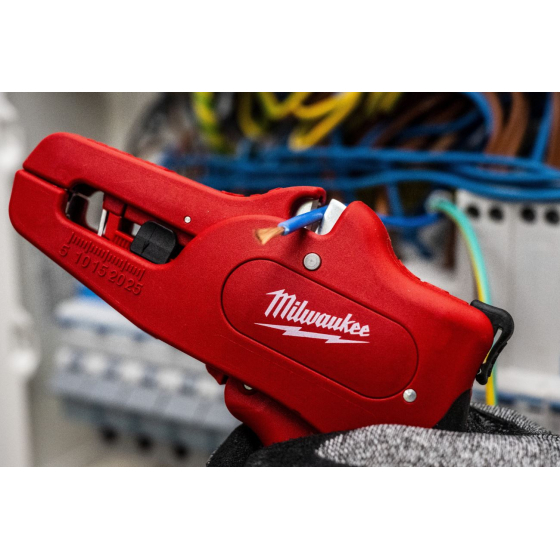 Milwaukee Pince à dénuder automatique 0,2 mm² à 16 mm² (4932498268)