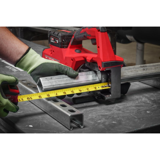 Milwaukee M18 STSO-0B Coupe rail de supportage FORCE LOGIC™ (4933492097)
