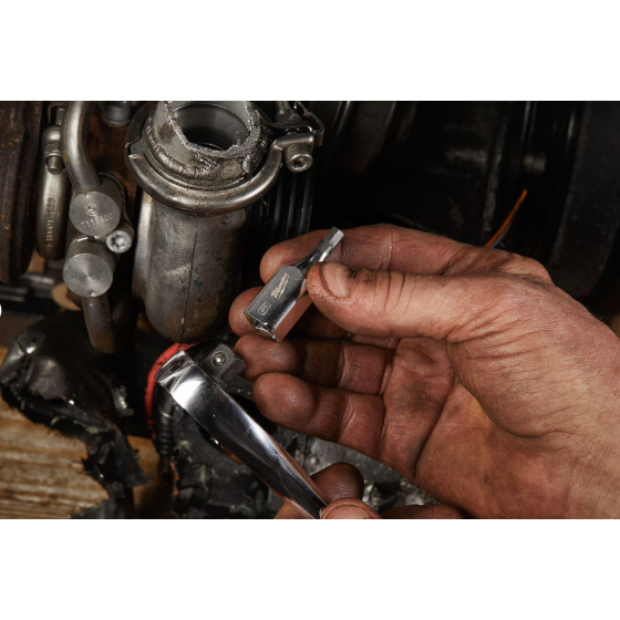 Milwaukee Douille à embout 6 pans mâle 3/8"