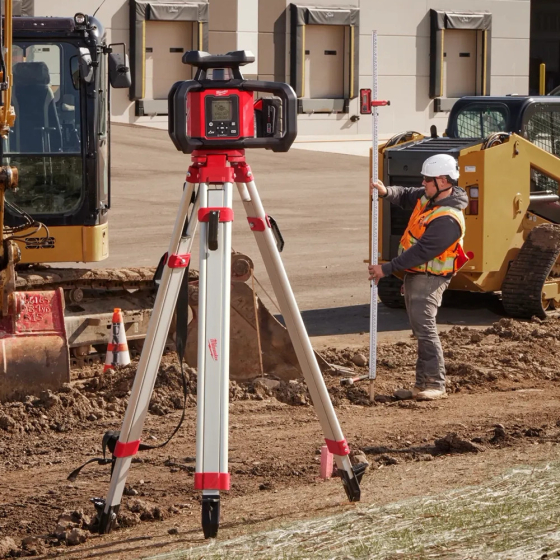 Milwaukee M18 RLOHV1200-501C Laser rotatif double pente H/V 1200m (4933493204) Milwaukee M18 RLOHV1200-501C Laser rotatif double pente H/V 1200m (4933493204)