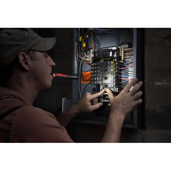 Milwaukee IPL-LED Lampe de poche LED alcaline (AAA) (4933459440) Milwaukee IPL-LED Lampe de poche LED alcaline (AAA) (4933459440)