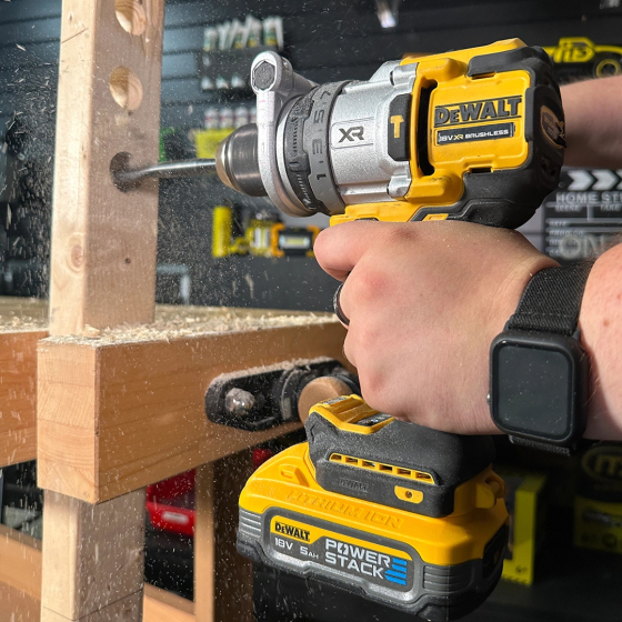 DeWalt DCD1007NT-XJ Perceuse, visseuse à percussion 18V XRP brushless (Machine seule) DeWalt DCD1007NT-XJ Perceuse, visseuse à percussion 18V XRP brushless (Machine seule)
