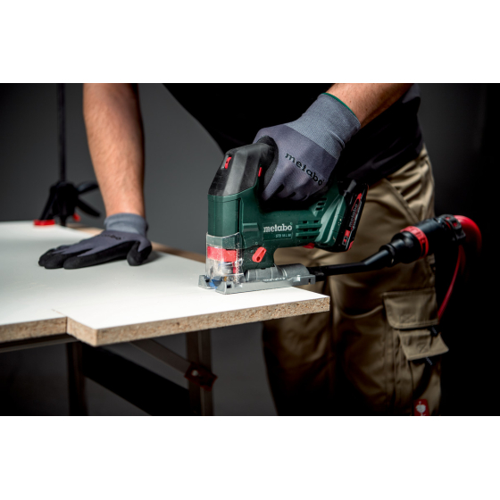Metabo STB 18 L 90 Scie sauteuse sans fil 18V avec coffret metaBOX 145 L (601048840)