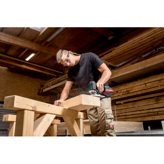 Metabo STA 18 LTX 150 BL Scie sauteuse sans fil 18V avec coffret metaBOX 145 L (601502840)