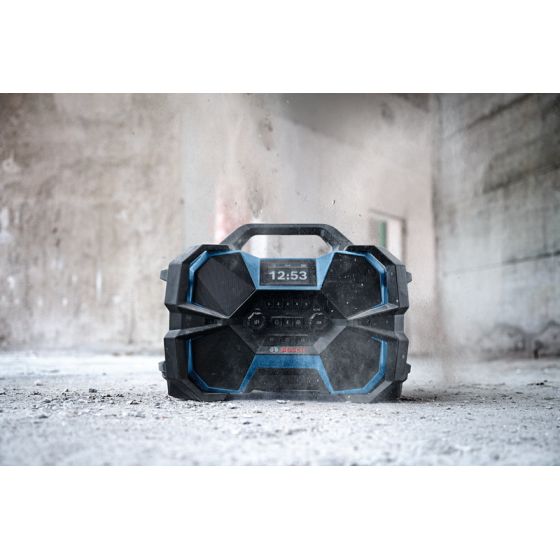 Bosch GPB 18VH-6 SRC Professional radio de chantier sans fil 12V & 18V DAB+, FM, Bluetooth et AUX (06014A6200) Bosch GPB 18VH-6 SRC Professional radio de chantier sans fil 12V & 18V DAB+, FM, Bluetooth et AUX (06014A6200)