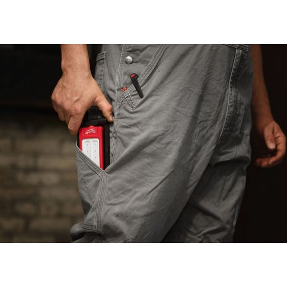 Milwaukee IR FFL Projecteur mousqueton LED USB 500 Lumens (4933493528) Milwaukee IR FFL Projecteur mousqueton LED USB 500 Lumens (4933493528)