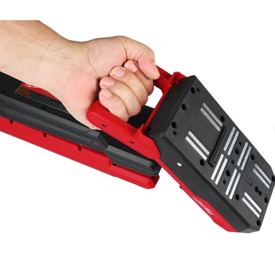 Milwaukee M18 ABL-0 Projecteur magnétique LED 18V 2500 Lumens (4933498147) Milwaukee M18 ABL-0 Projecteur magnétique LED 18V 2500 Lumens (4933498147)