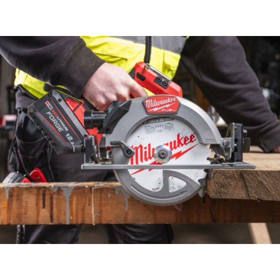 Milwaukee M18 FCS66GR3-0 Scie circulaire 18V Fuel ø190mm (4933493491)