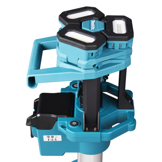 Makita DEADML814 Lampe de travail à 3 têtes orientable 18V LXT 3000lm