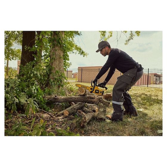 Dewalt DCMCS565N-XJ Tronçonneuse 18V Brushless (Version Seule) Dewalt DCMCS565N-XJ Tronçonneuse 18V Brushless (Version Seule)