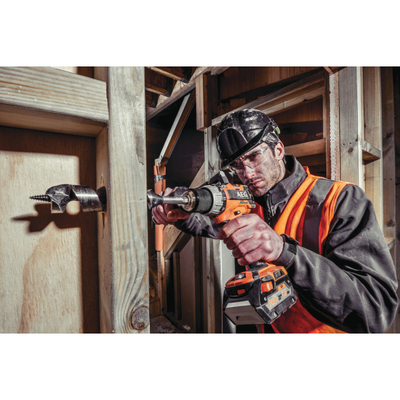 AEG BSB18C2BL-502TB Perceuse à percussion Brushless 18V 70 Nm 2x5.0Ah HD (4935498181)