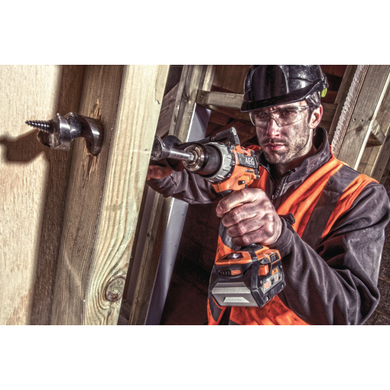 AEG BSB18C2BL-502TB Perceuse à percussion Brushless 18V 70 Nm 2x5.0Ah HD (4935498181)